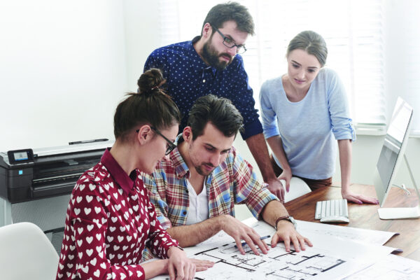 HP Designjet Impresora multifunción T830 de 24 pulgadas