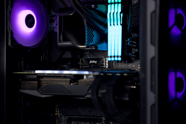 53e1a28d2e9f6c35ca3cb25889a3e18346e14eab.jpg Kingston Technology 1T FURY RENEGADE G5 M.2 2280 NVMe SSD