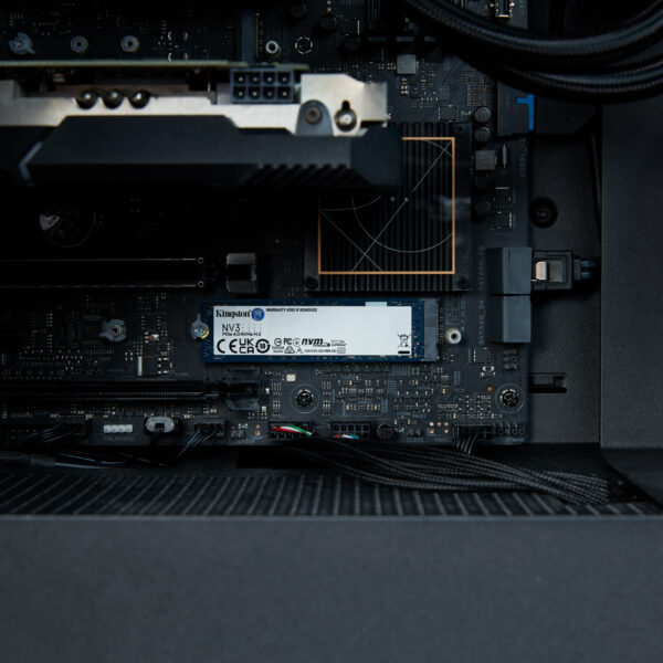 e43b5e44d7cb4253d08f4c0feca36f2017a21c4c-1.jpg Kingston Technology 1000G NV3 M.2 2280 NVMe SSD